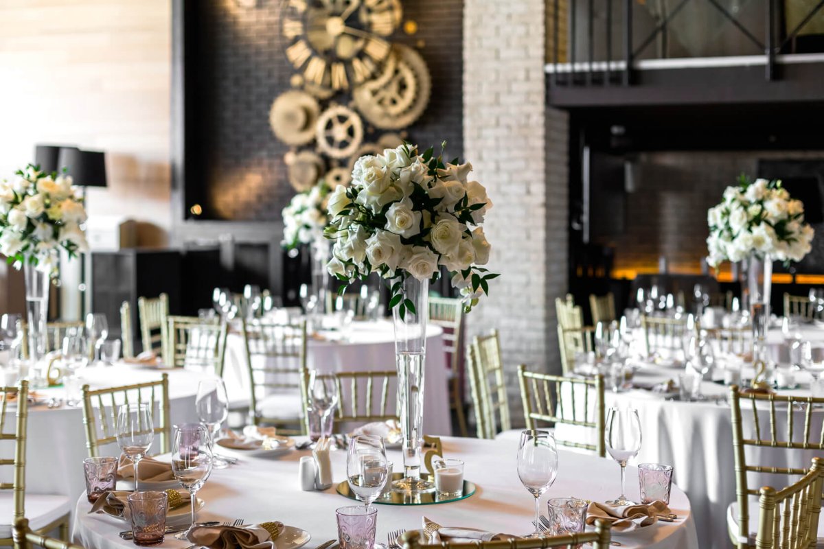 Классический свадебный декор