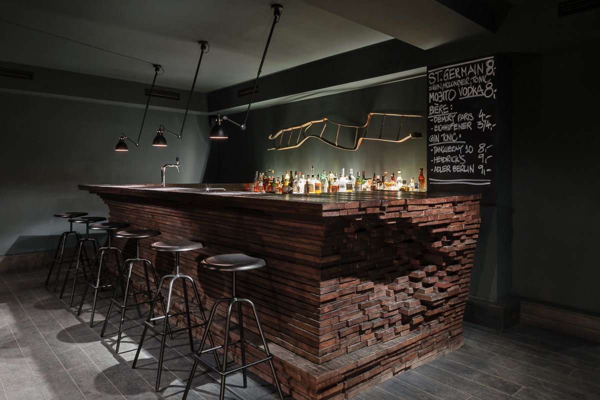 Интерьер бара