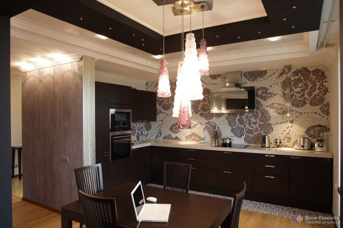 Стильная кухня с черными элементами