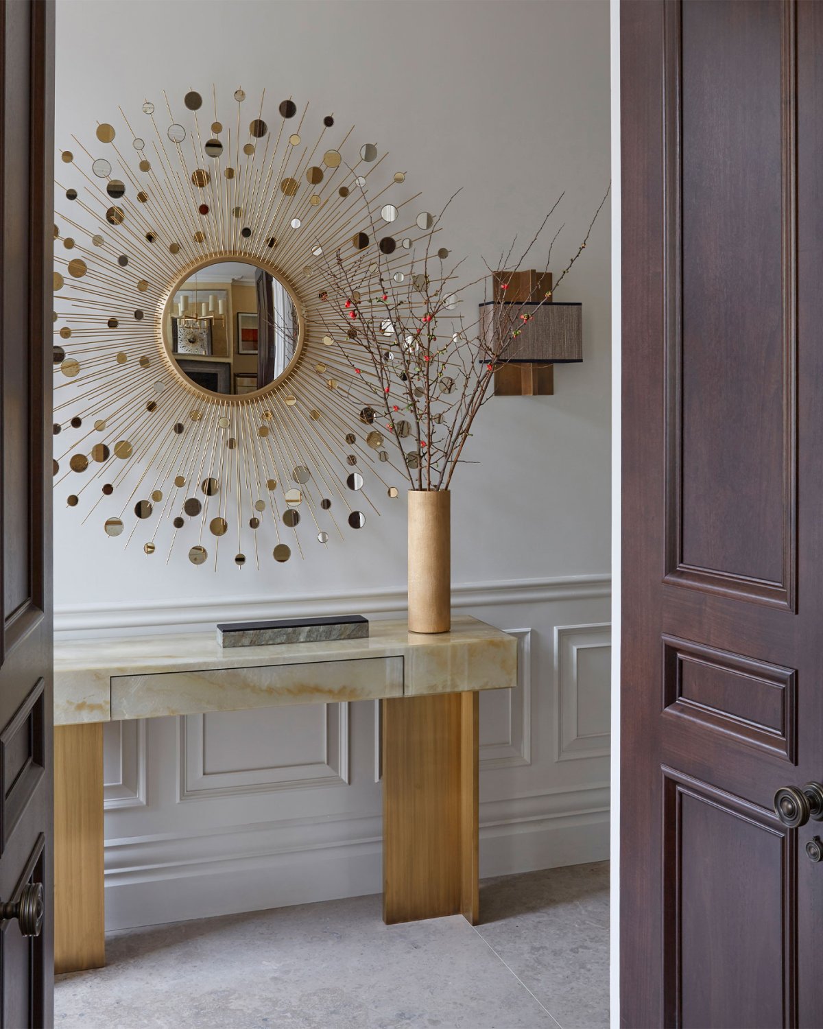 Волшебство зеркало фактура в интерьере