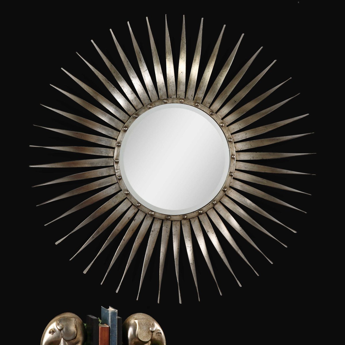 Зеркальные декорации