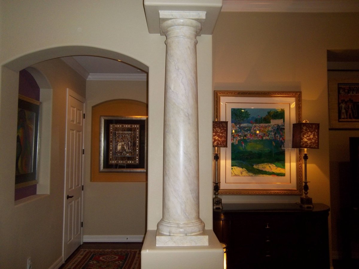 Гипсовые колонны