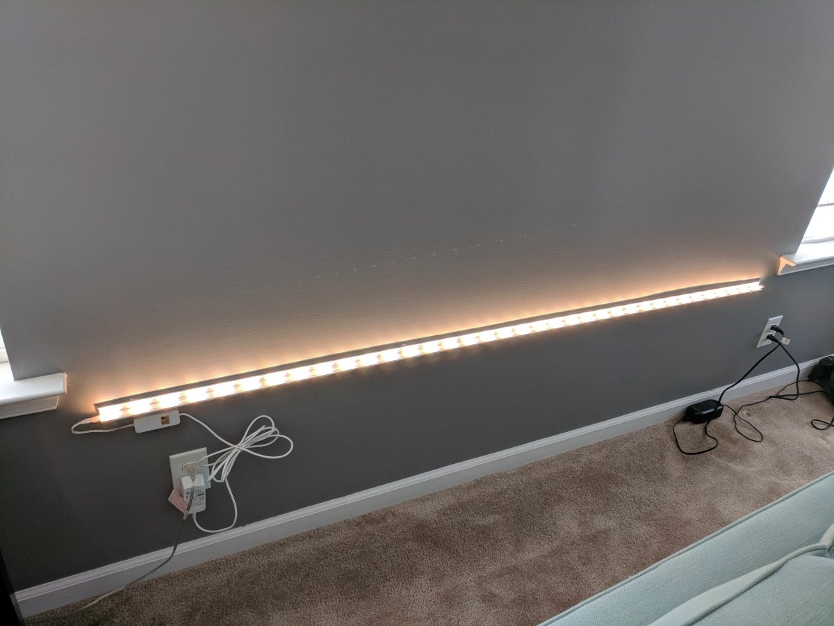 Диван со светодиодной подсветкой