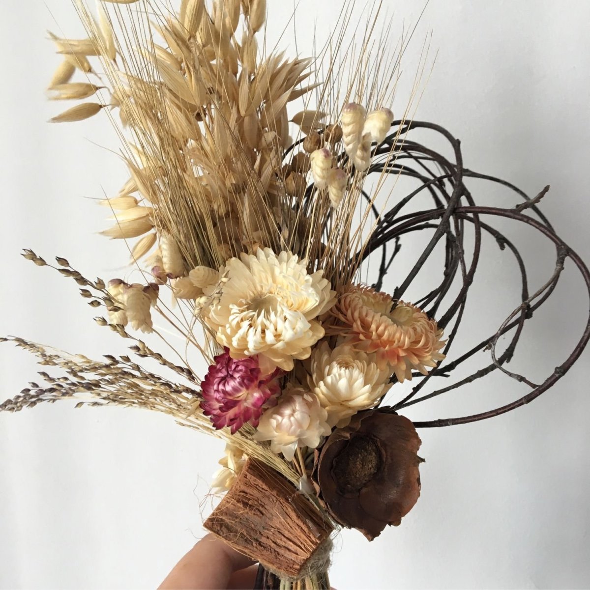 Композиции из сухоцветов