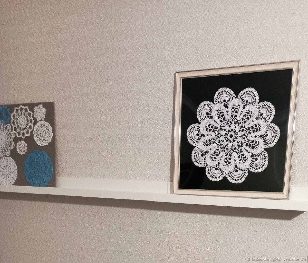 Вязаные картины в интерьере