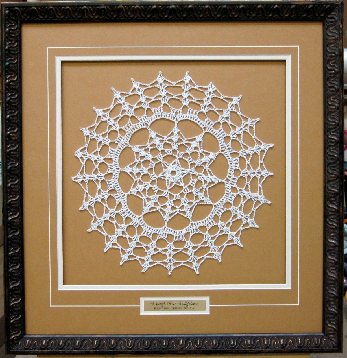 Настенное панно крючком