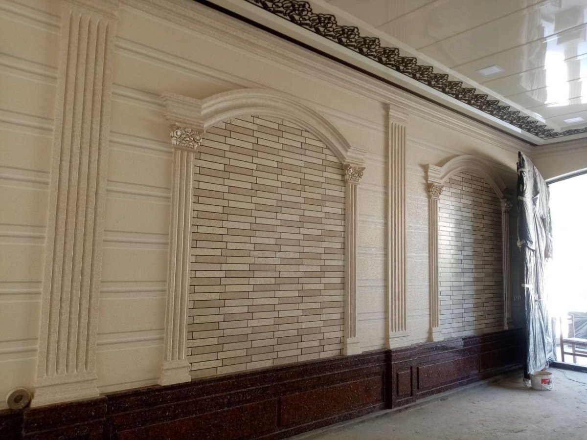 Жидкий травертин цокол