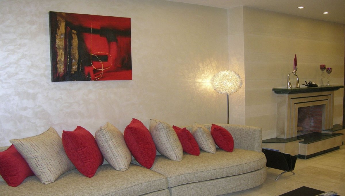 Красный цвет в интерьере