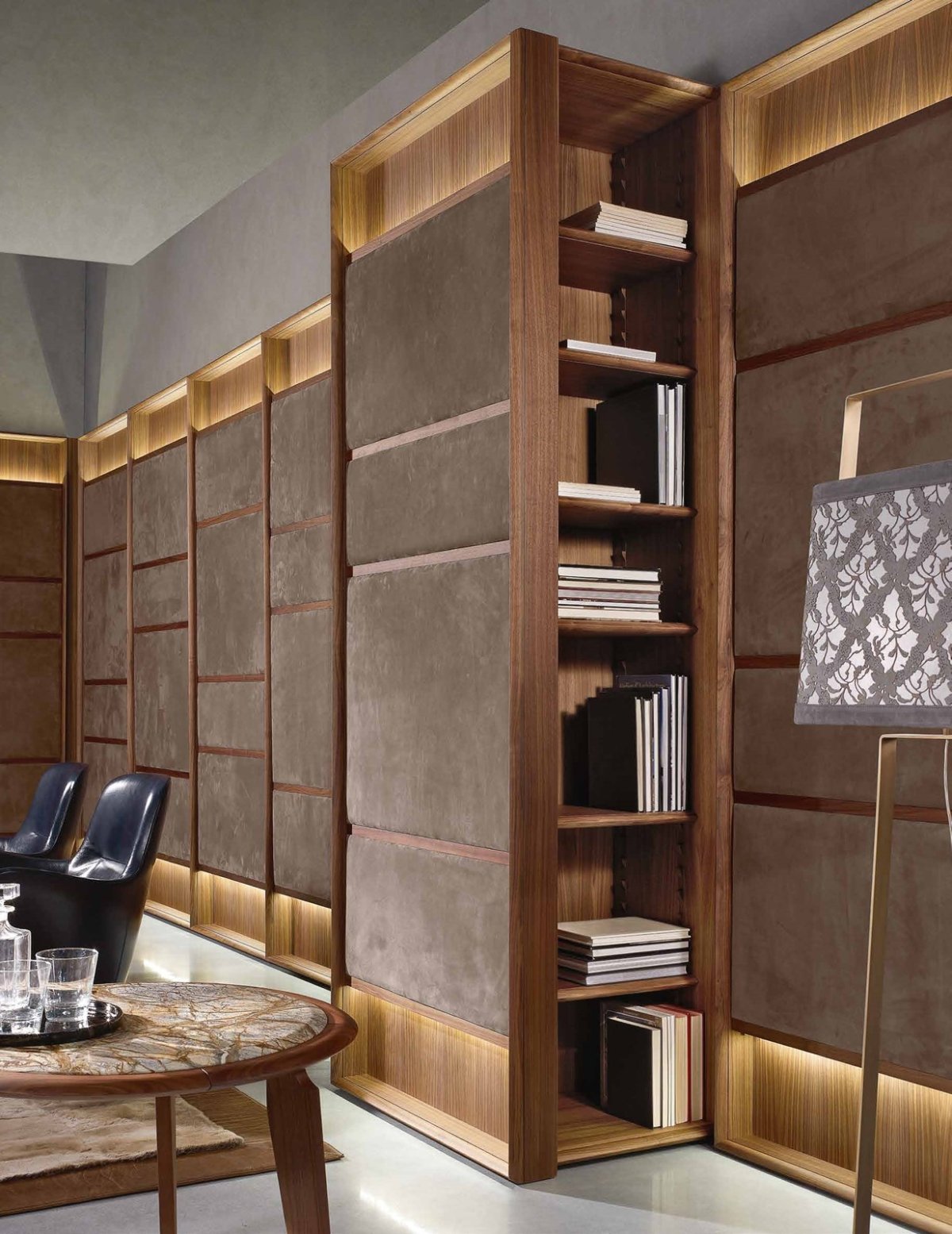 Мягкие стеновые панели в прихожей