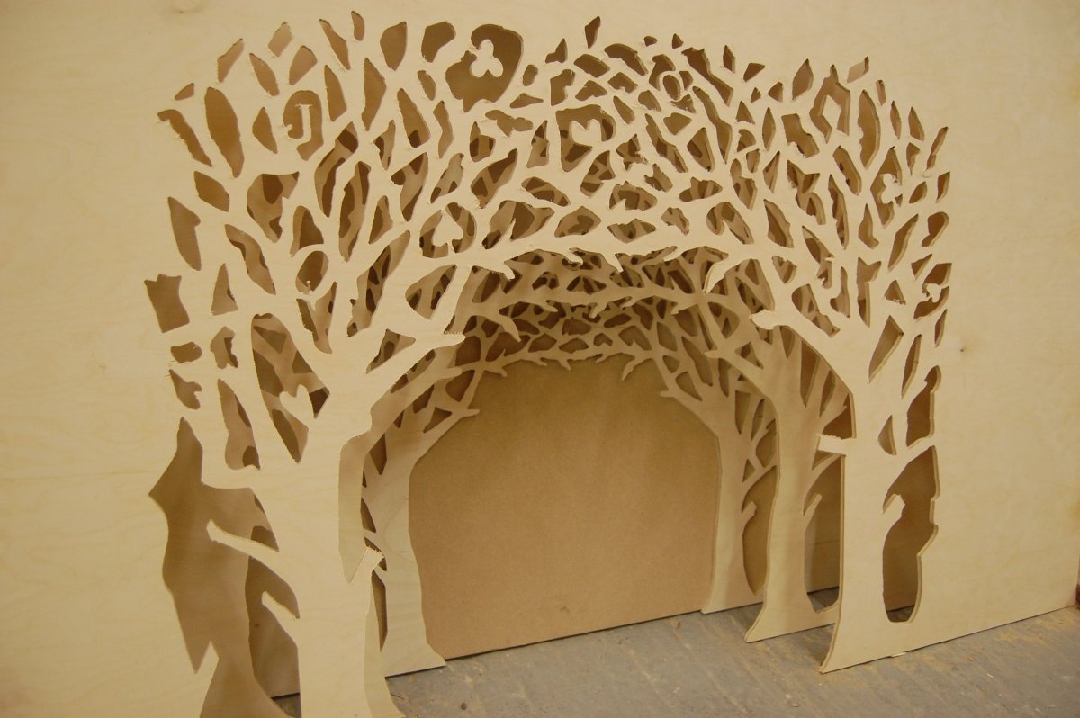 Декоративное дерево из картона