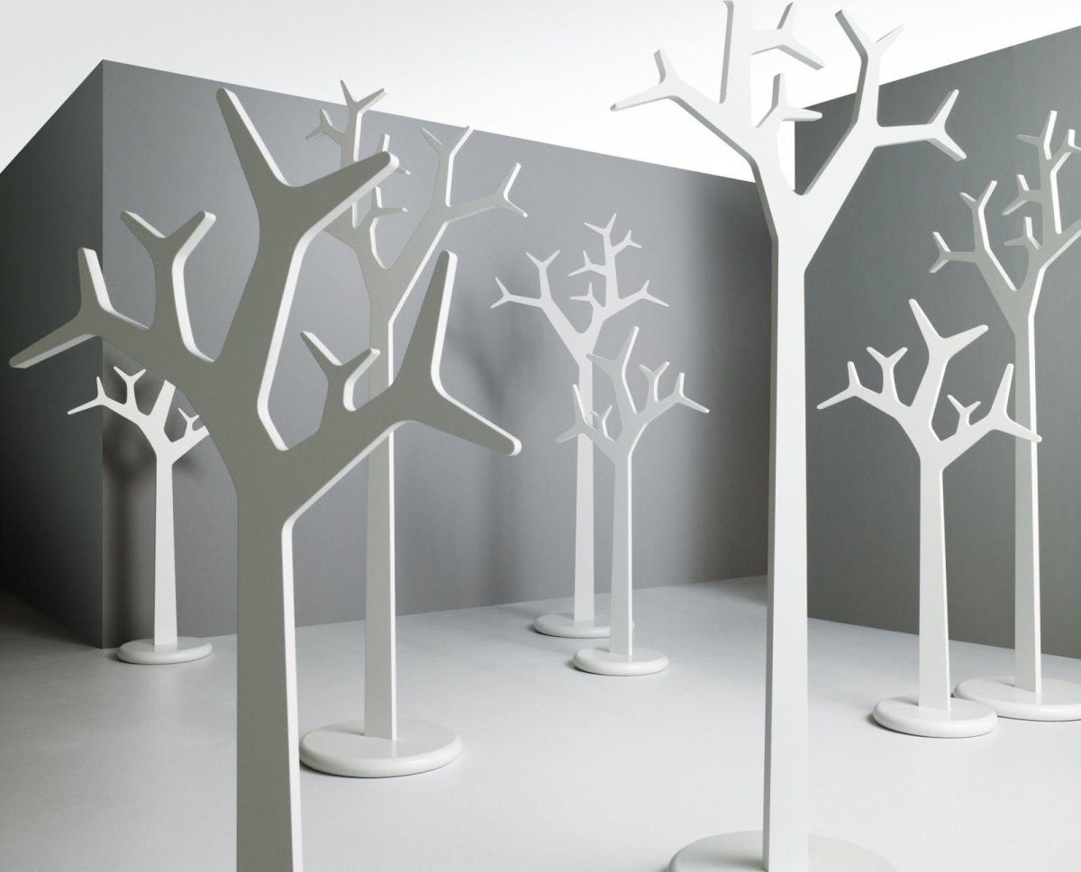 Декорация в виде дерева