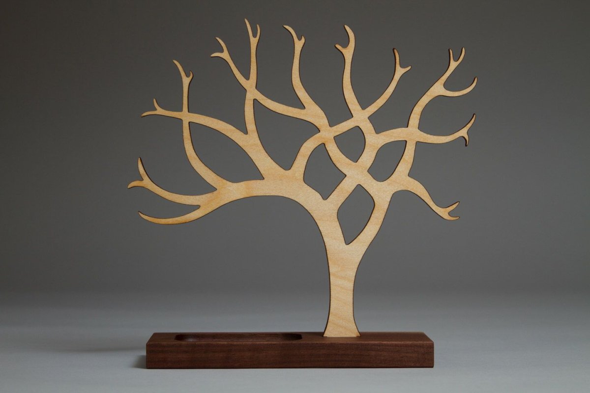 Дерево из фанеры