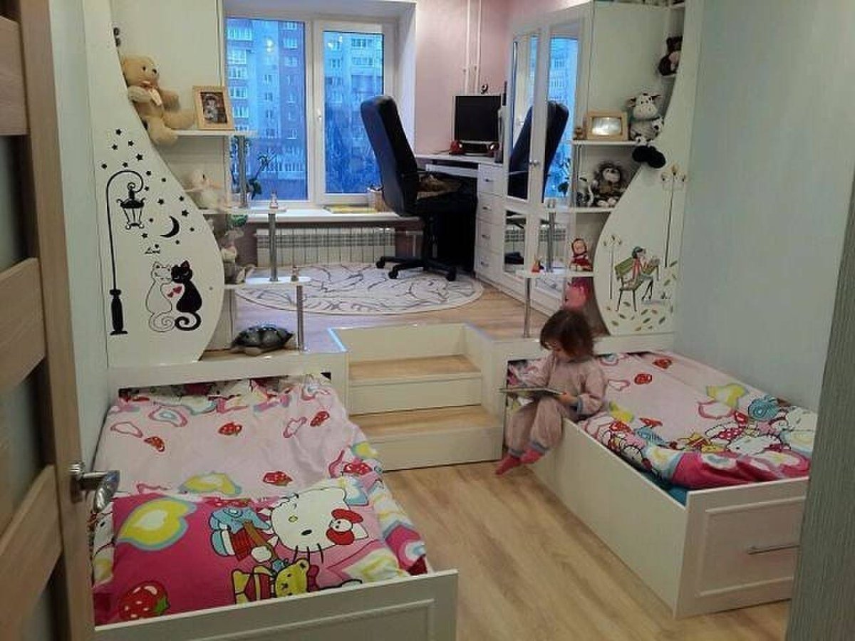 Подиум с выдвижной кроватью