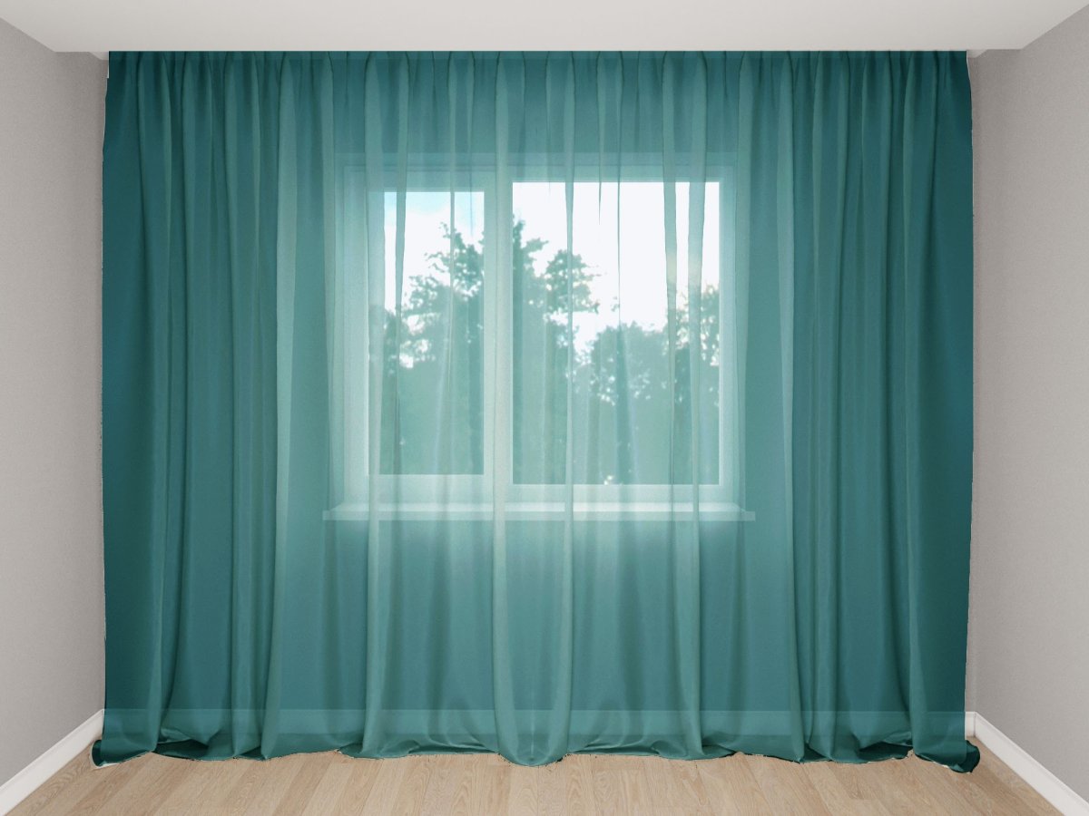 Бирюзовые шторы в спальне