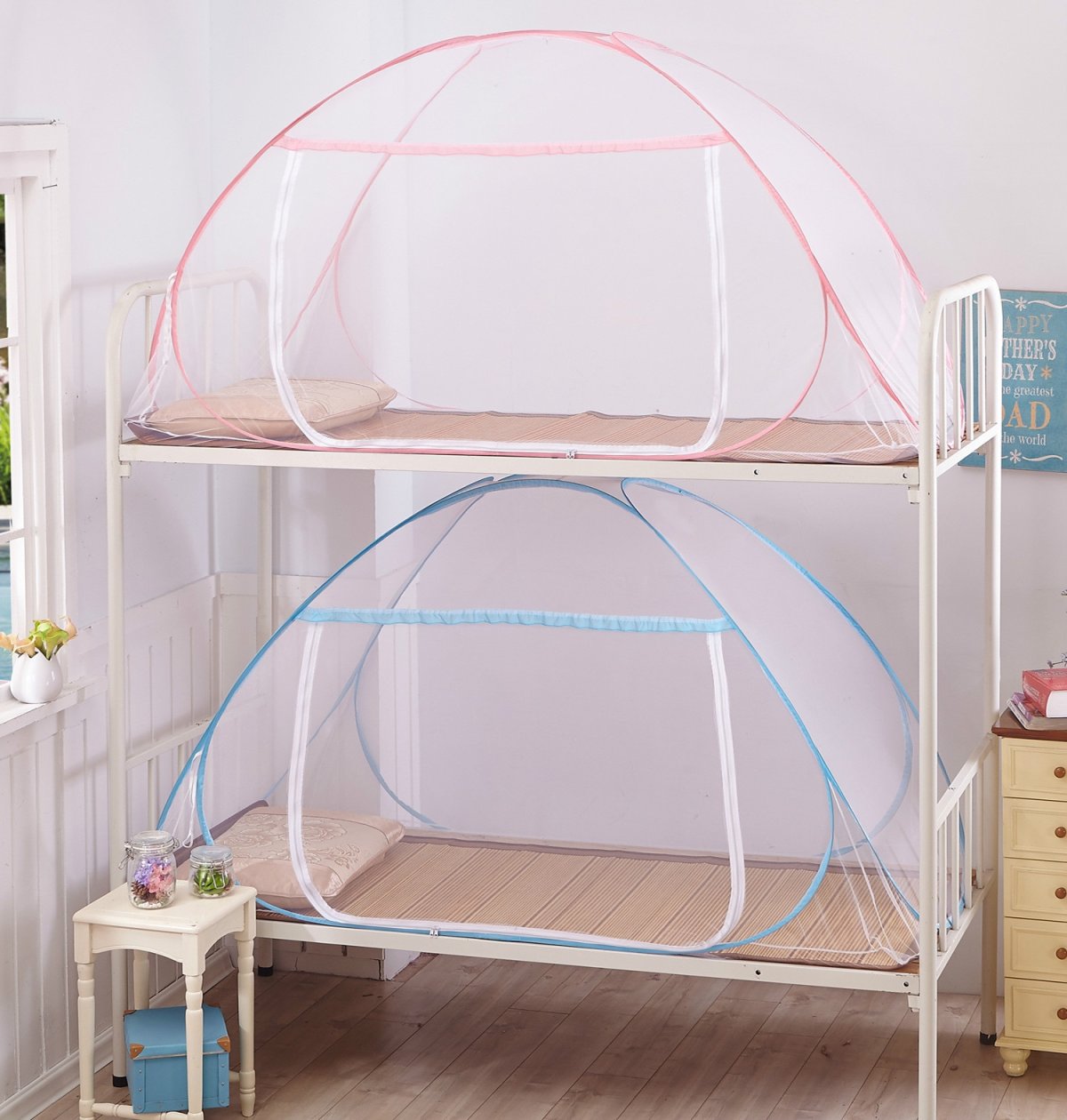 Шторы на кровать домик