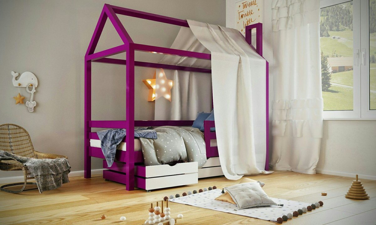 Двухэтажная кровать с балдахином