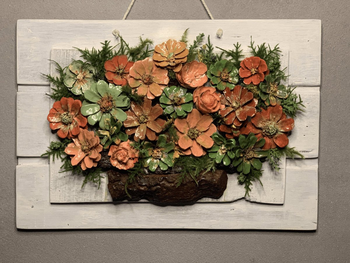 Панно из природного материала