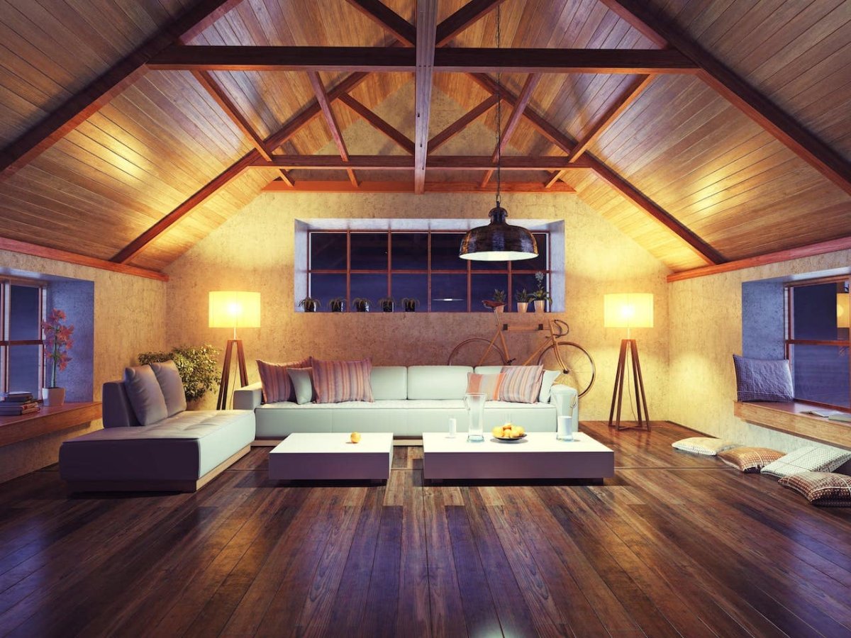 Дизайнерская отделка мансарды