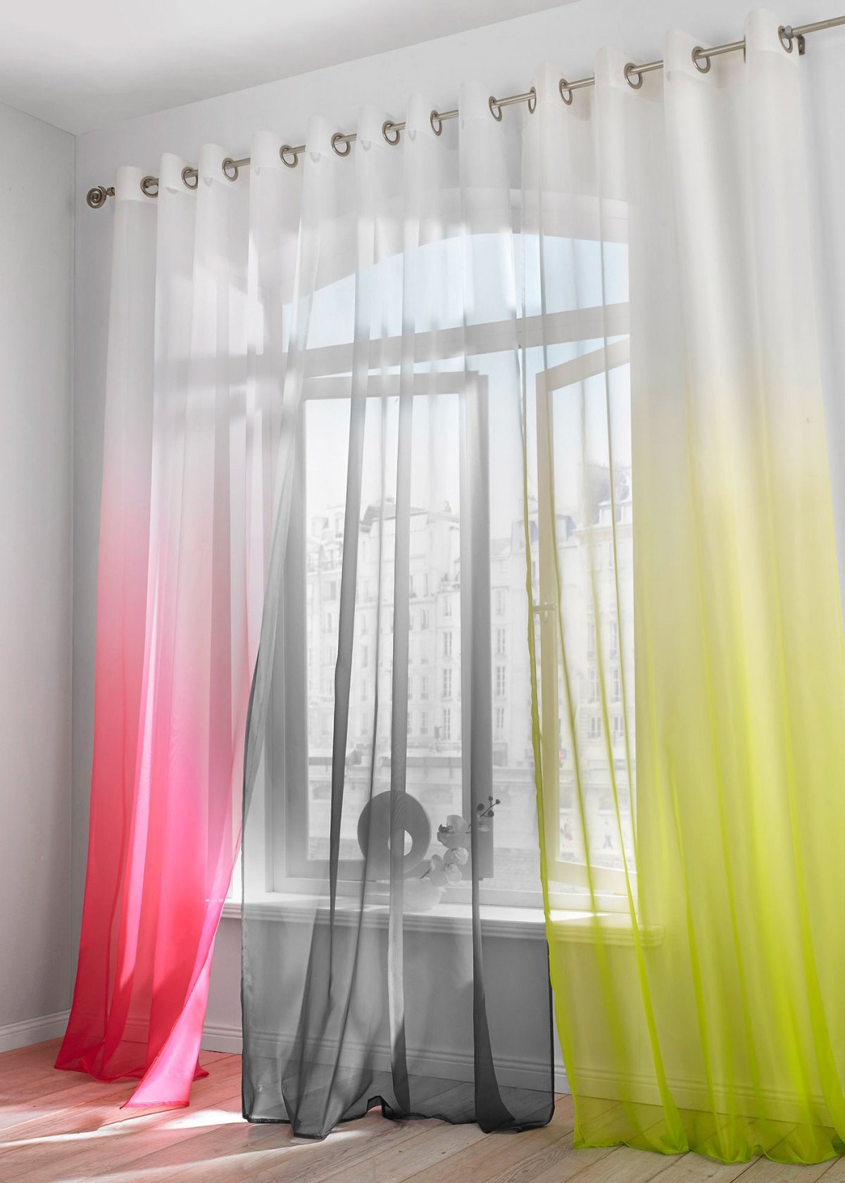Шторы омбре в интерьере