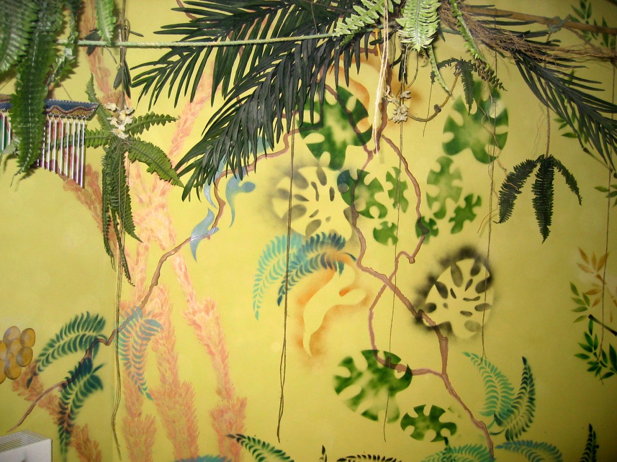 Роспись стен в детской джунгли