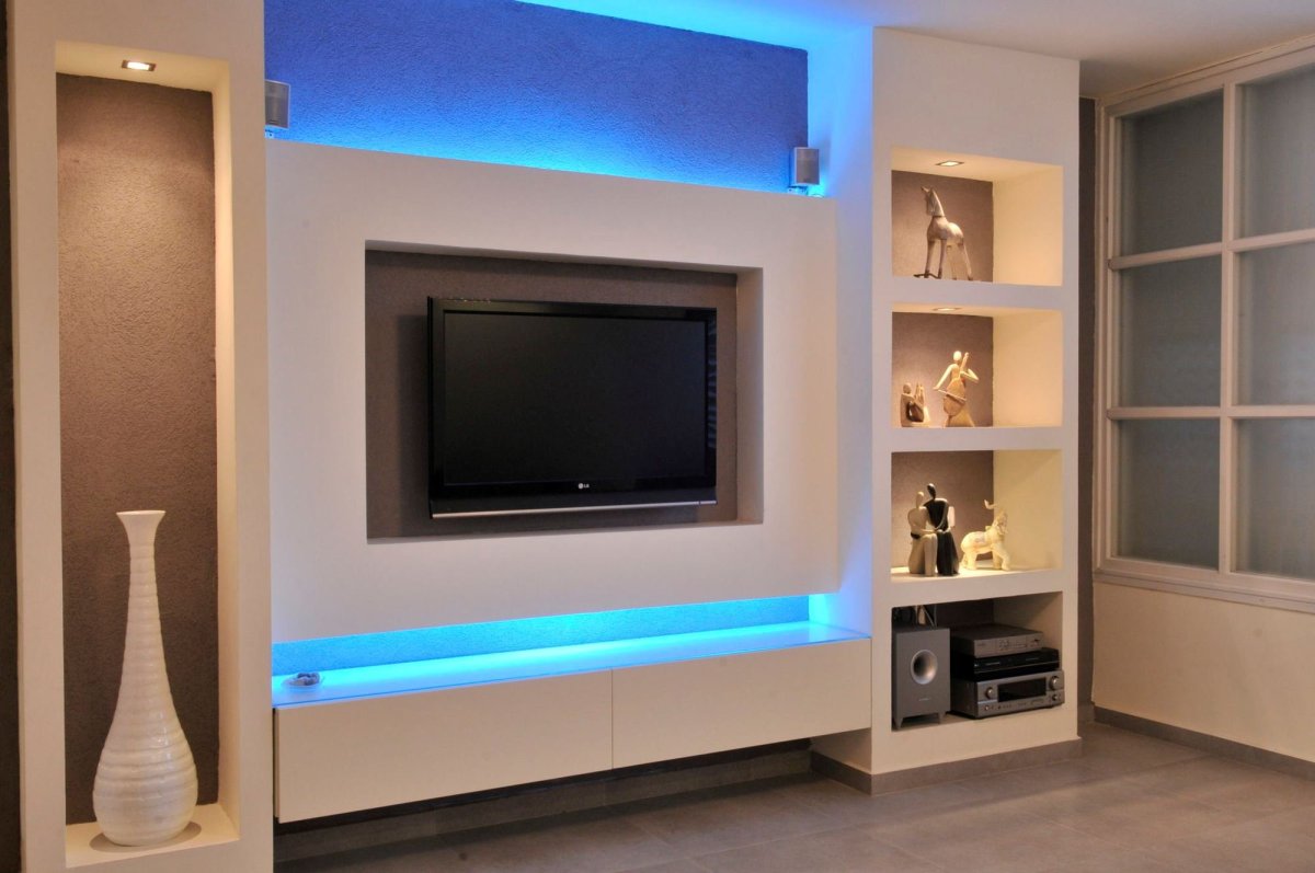 Поставка из гипсокартона для телевизора