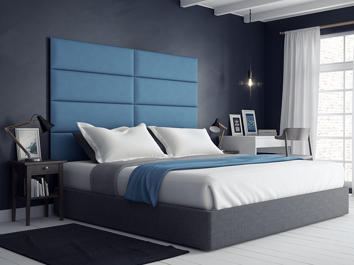 Панель за кроватью