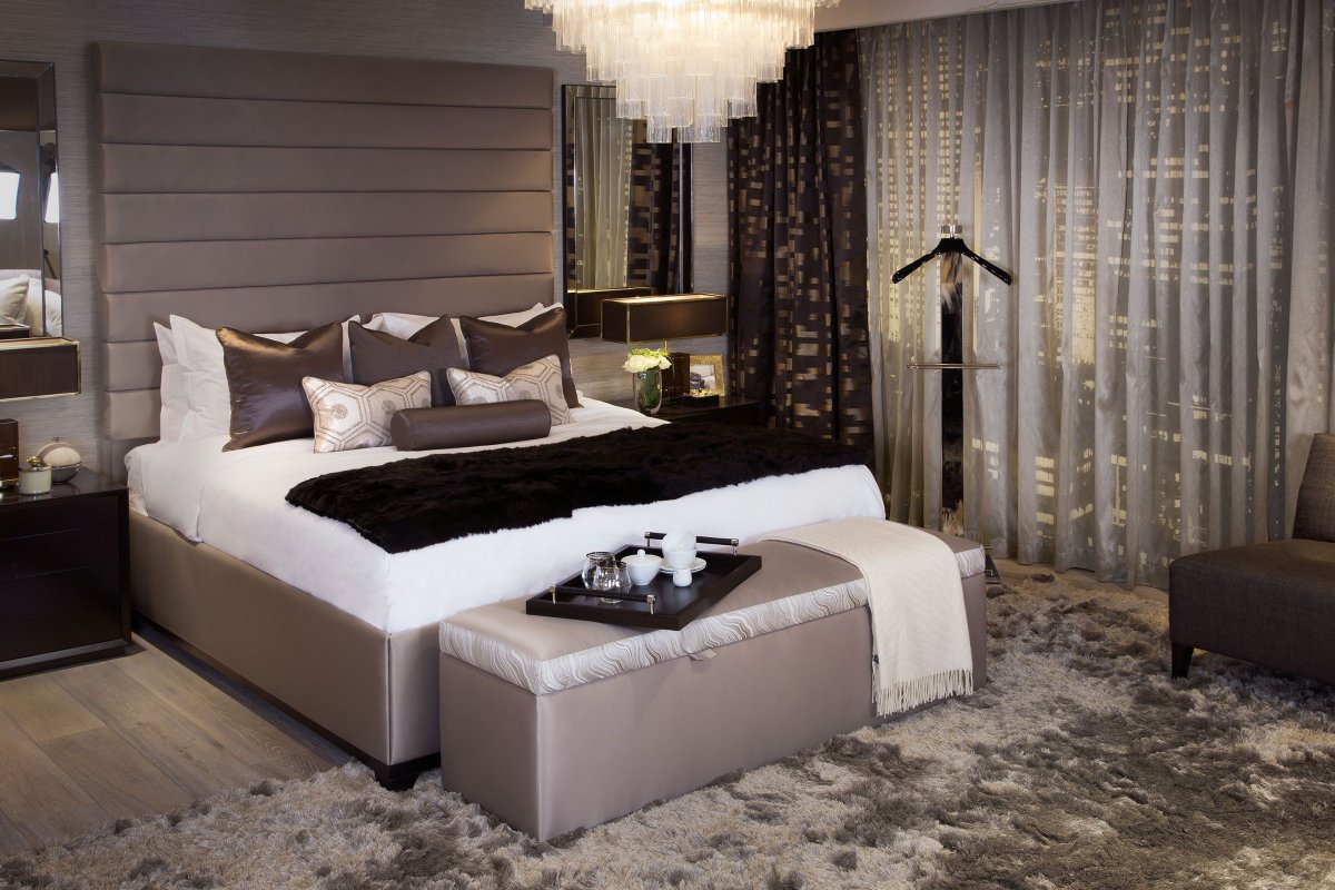 Изголовье на стену