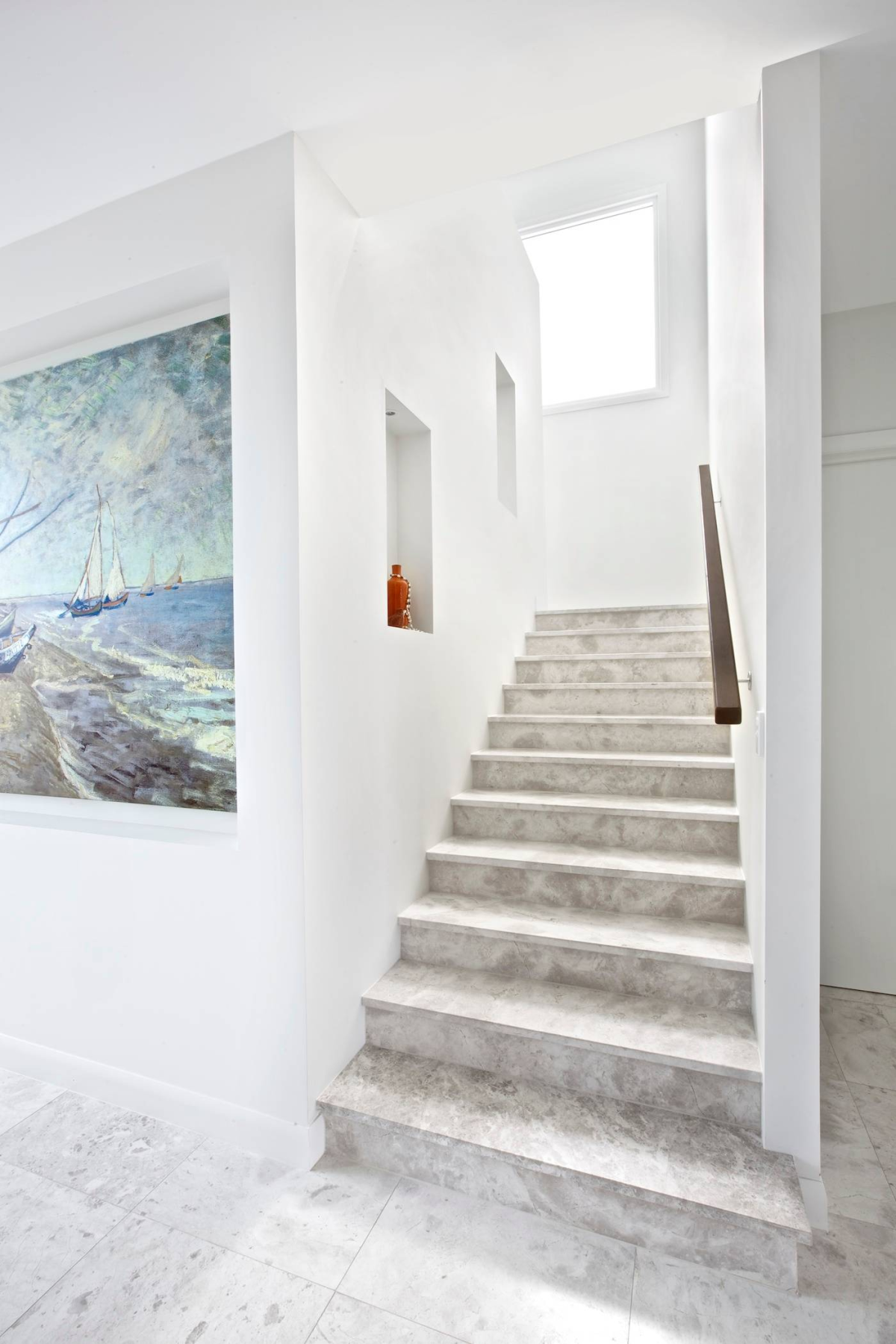 Лестница керамогранит