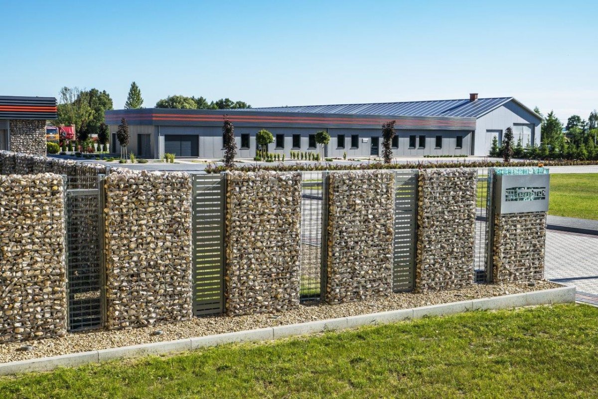 Габионы пирамидой