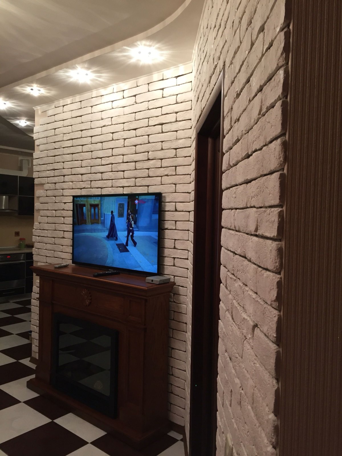 Плитка гипсовая декоративная