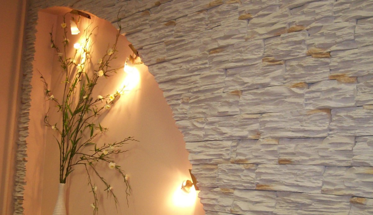 Имитация кирпича из гипса