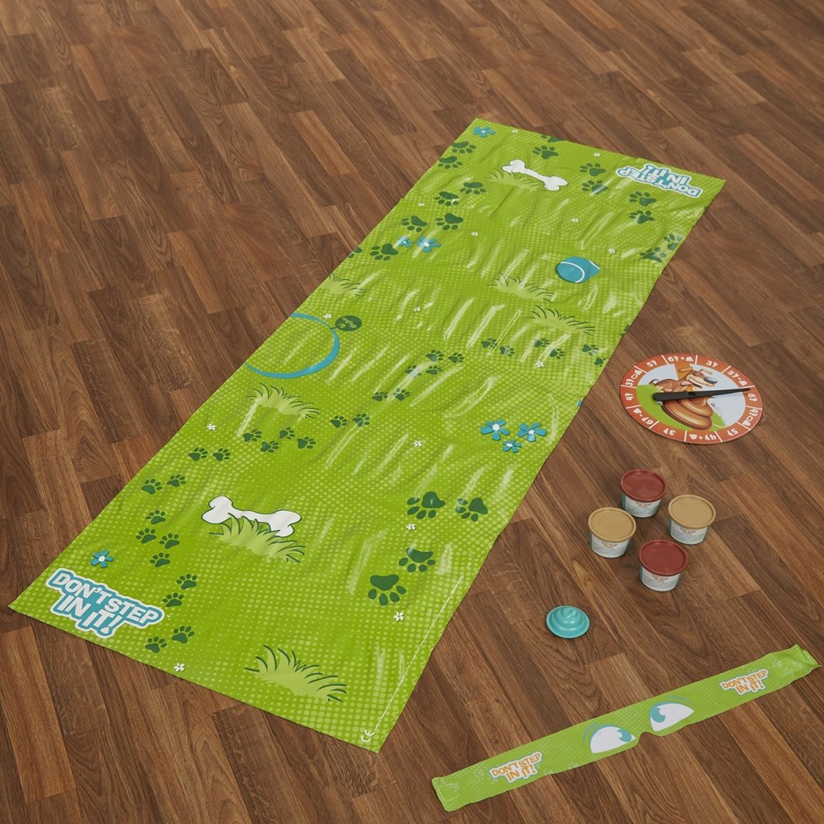 Игра e2489121 комнатная активная "не НАСТУПИ" (не вляпайся) Hasbro