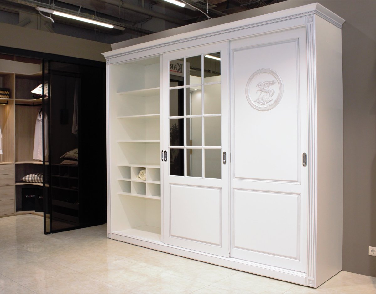 Двери купе МДФ эмаль Версаль