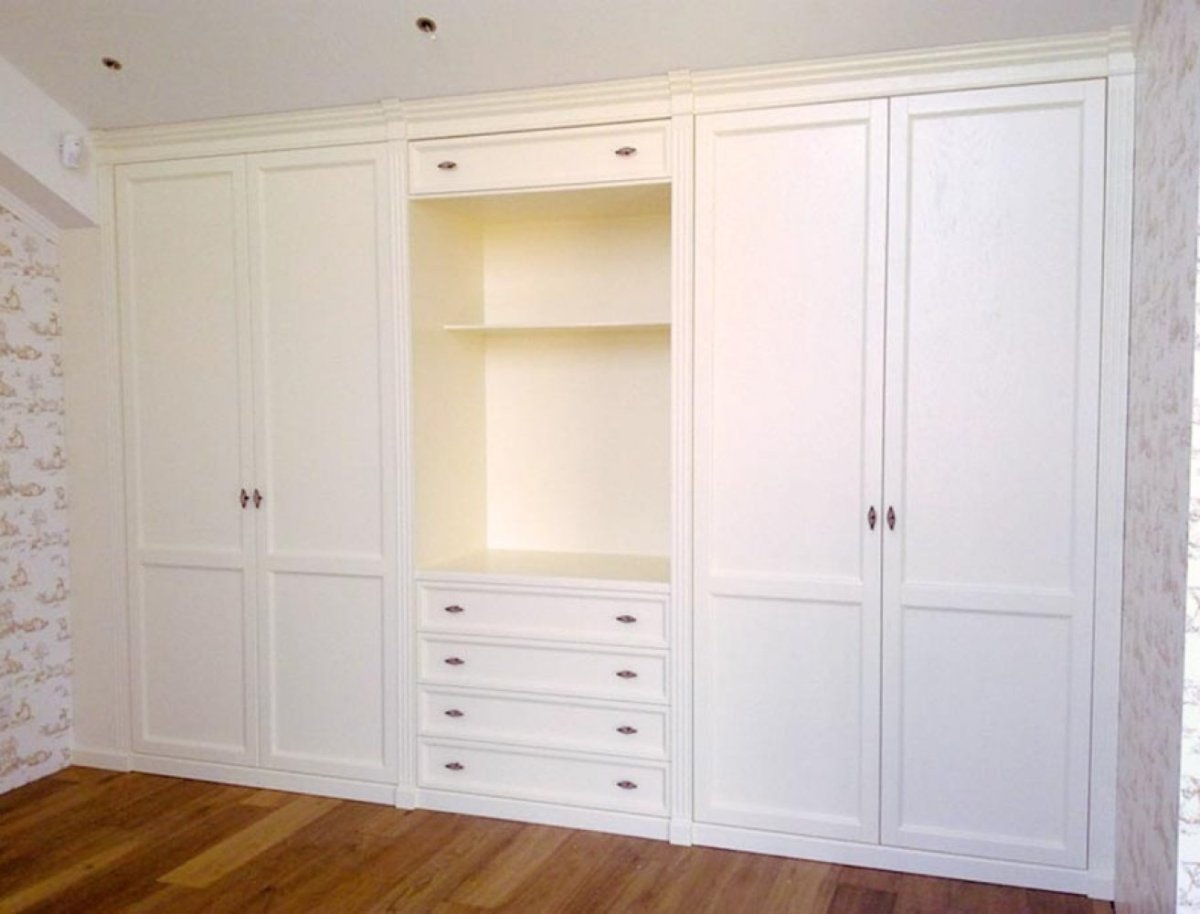 Шкафы купе с фрезеровкой фасадов