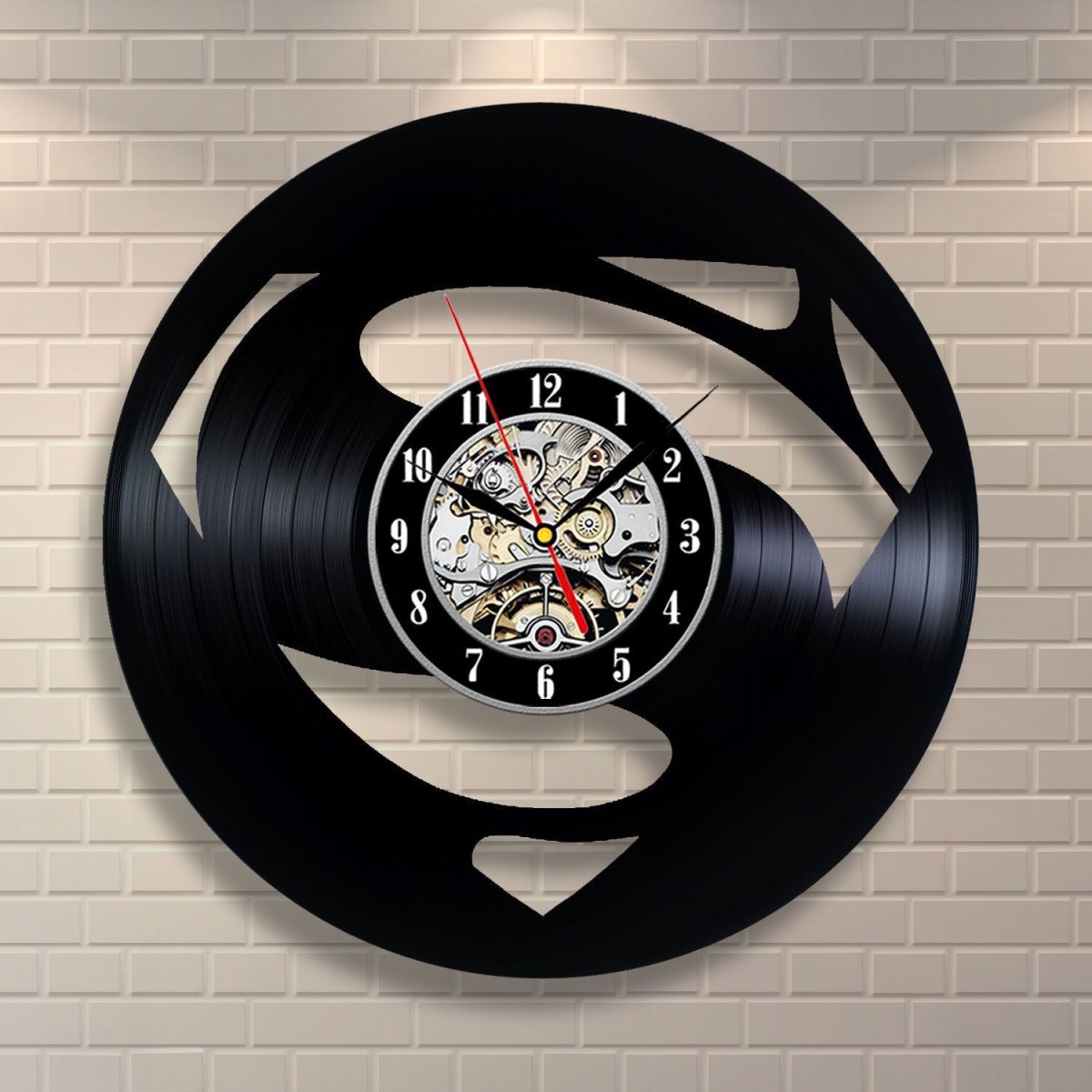 Декор из пластинок на стену