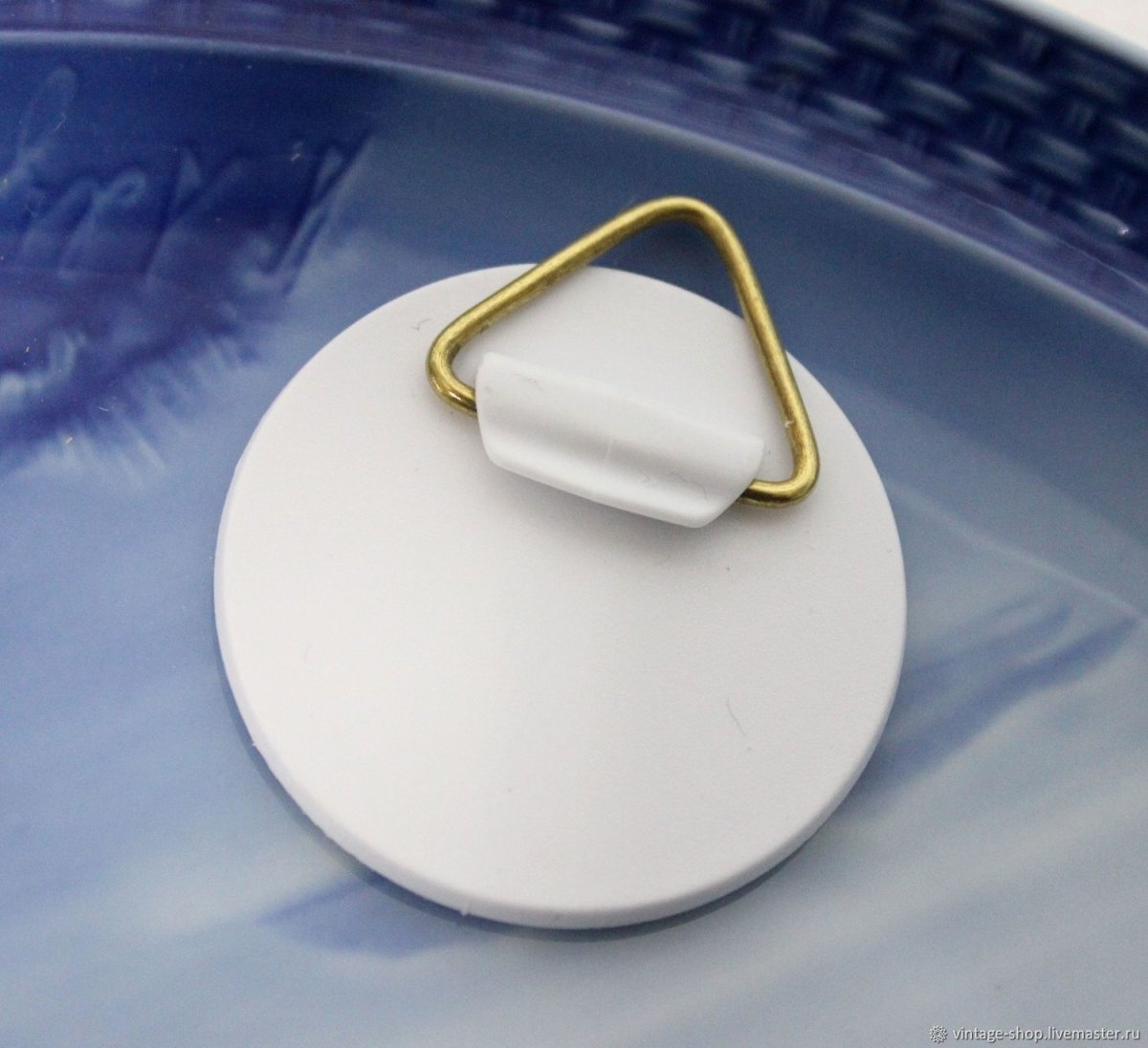 Держатель для тарелок на стену