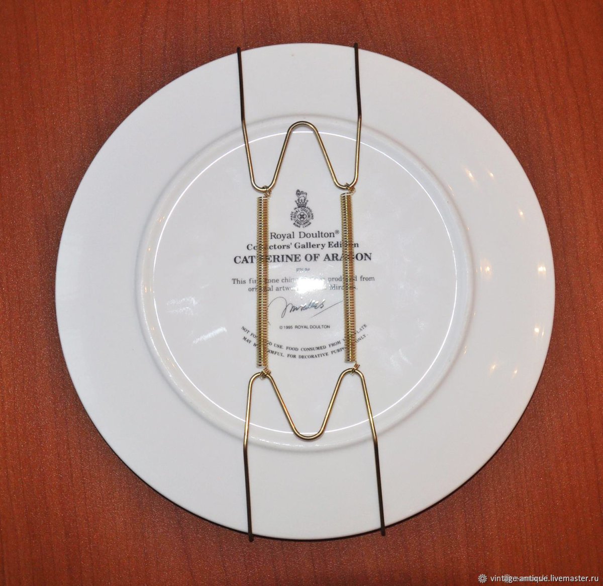 Держатель для тарелок Leeds display