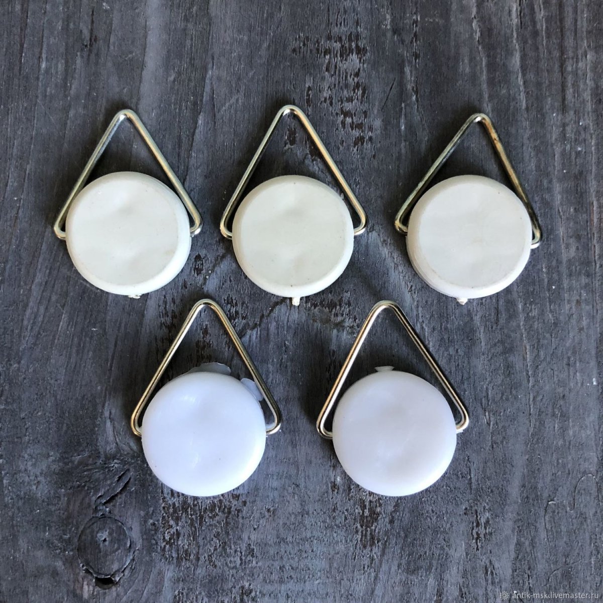 Подвес для тарелок на стену