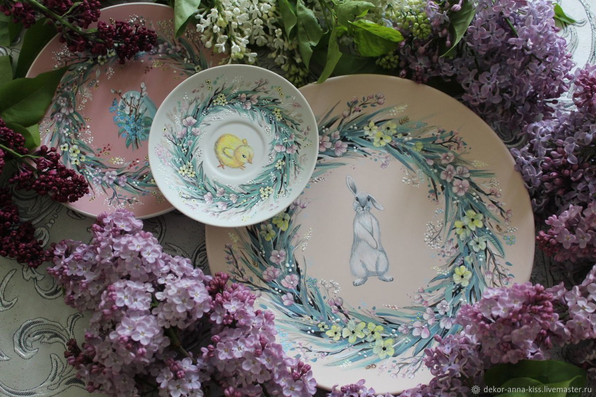 Повесить тарелку на стену крепление