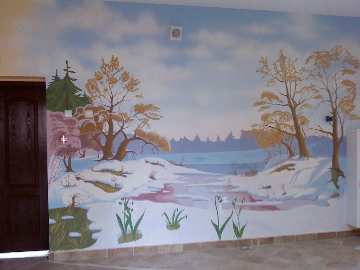 Роспись стен в углу