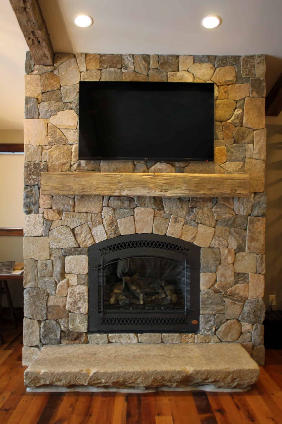 Камень для полки камина искусственный