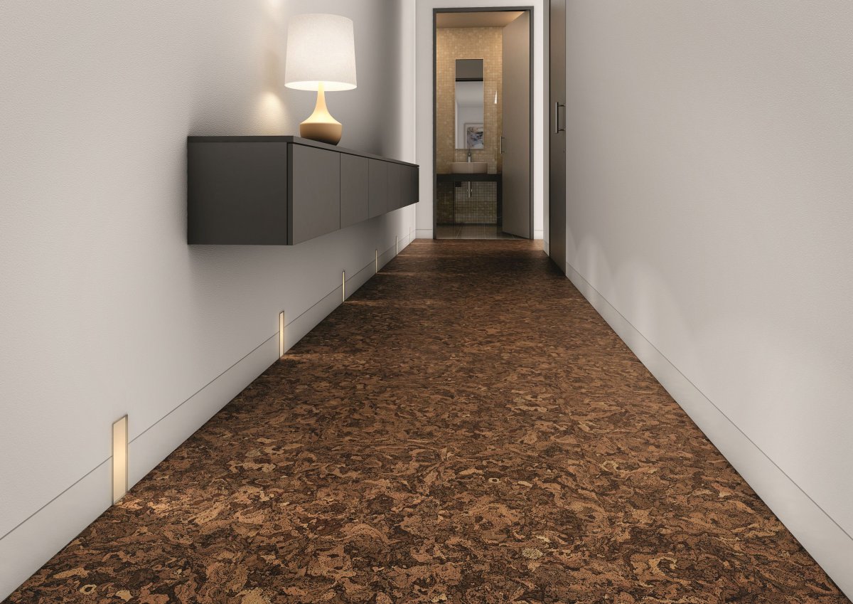 Плинтус для ламината