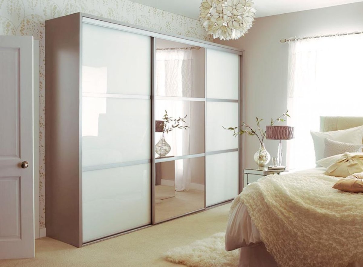 Каркасный шкаф купе