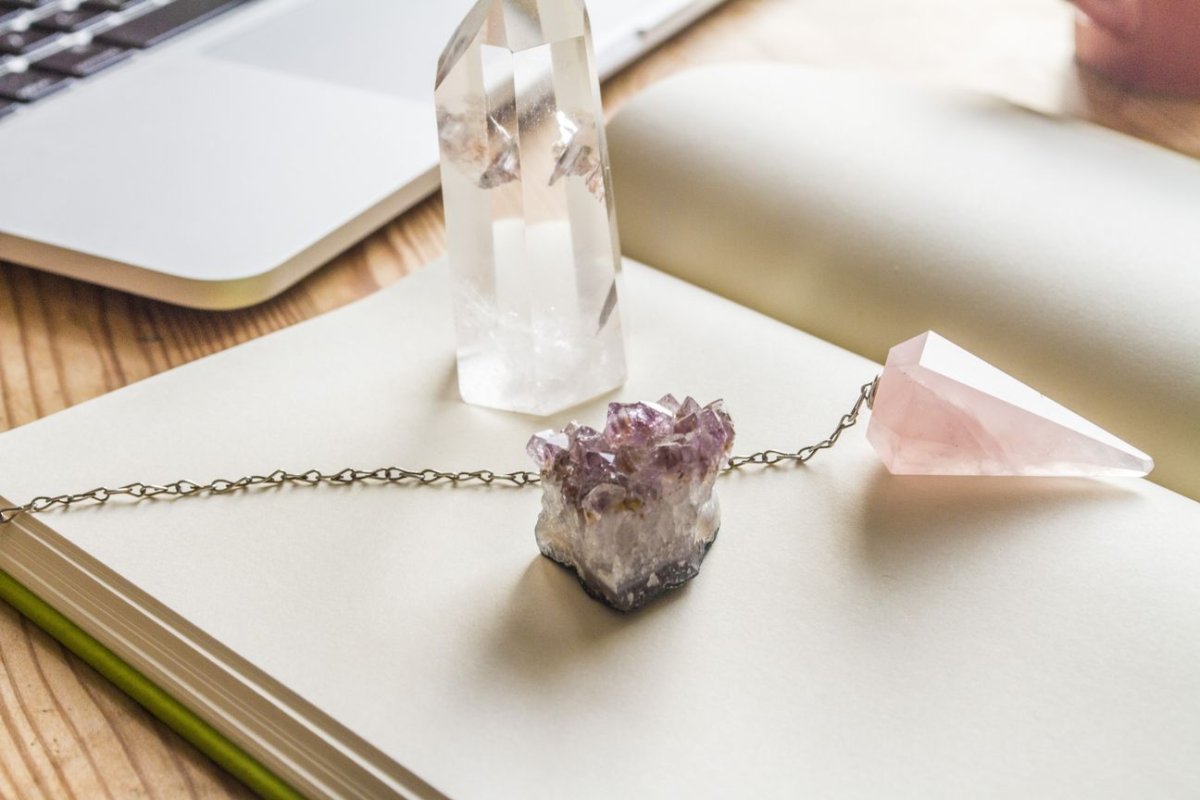 Кварц камень в природе