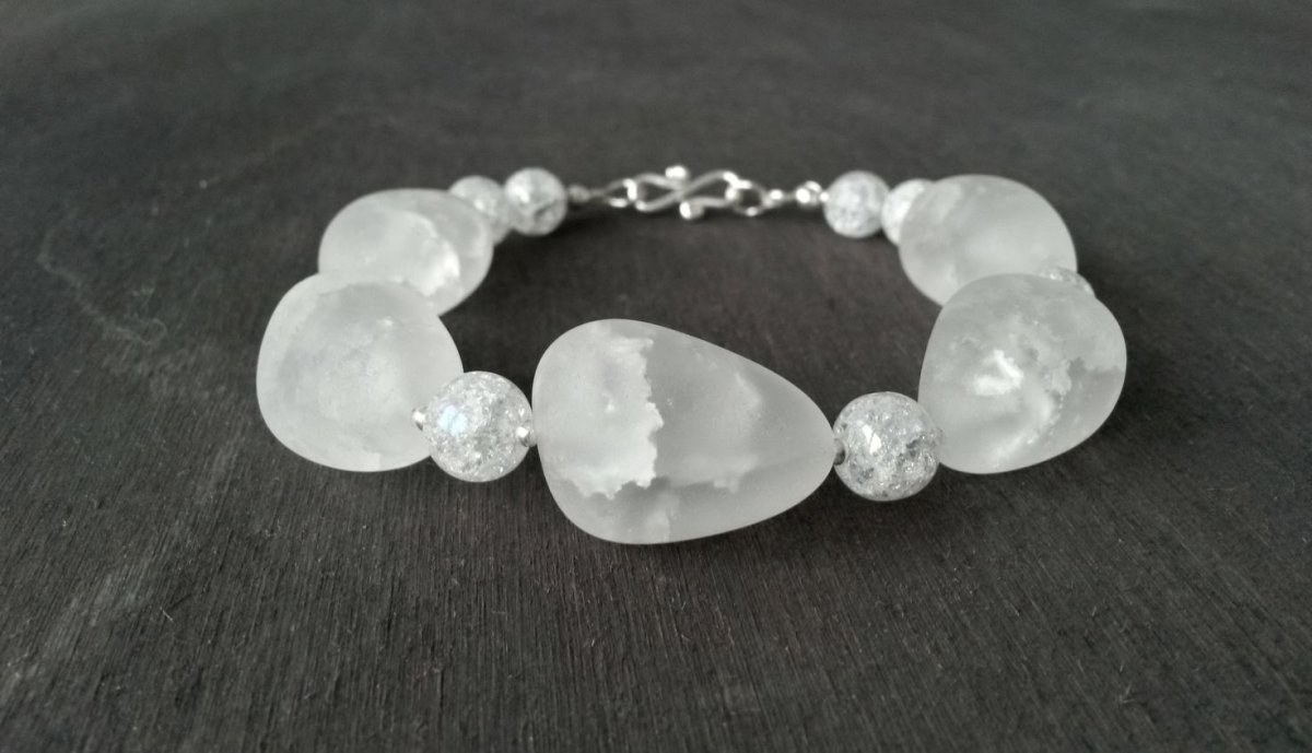 Как отличить натуральный белый кварц от стекла