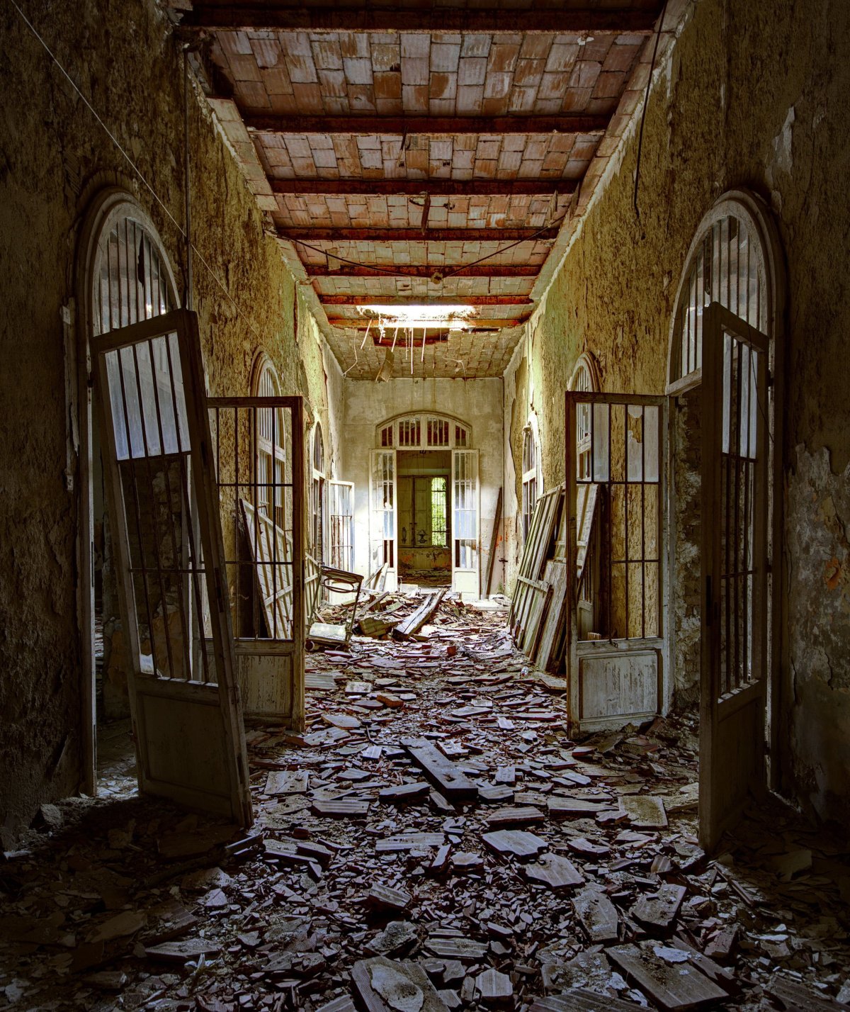 Заброшенные места внутри