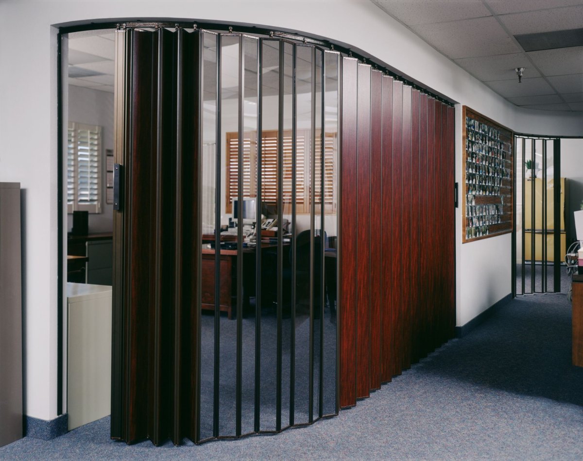 Раздвижные перегородки межкомнатные гармошка