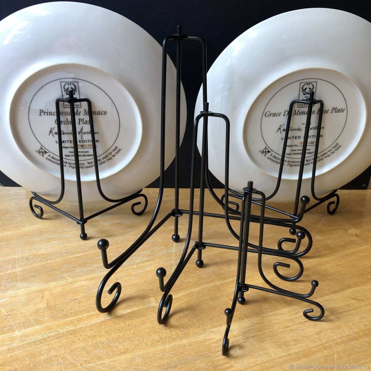 Подставка для тарелки декоративной