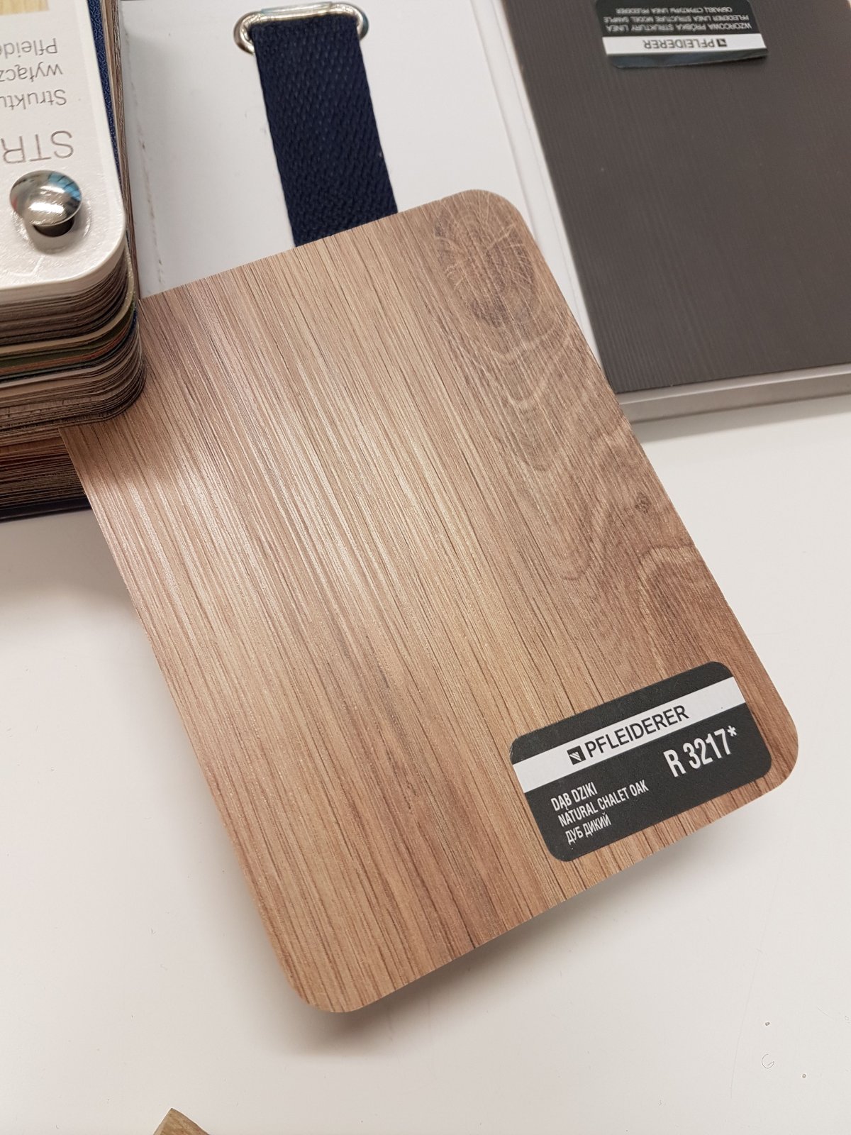 Pfleiderer дуб Ланселот