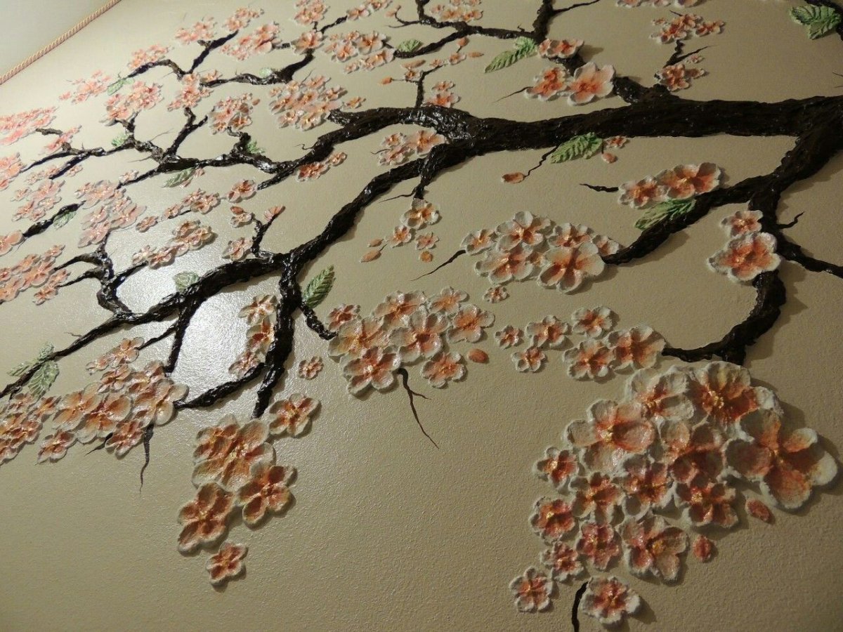 Ветка Сакуры на стене